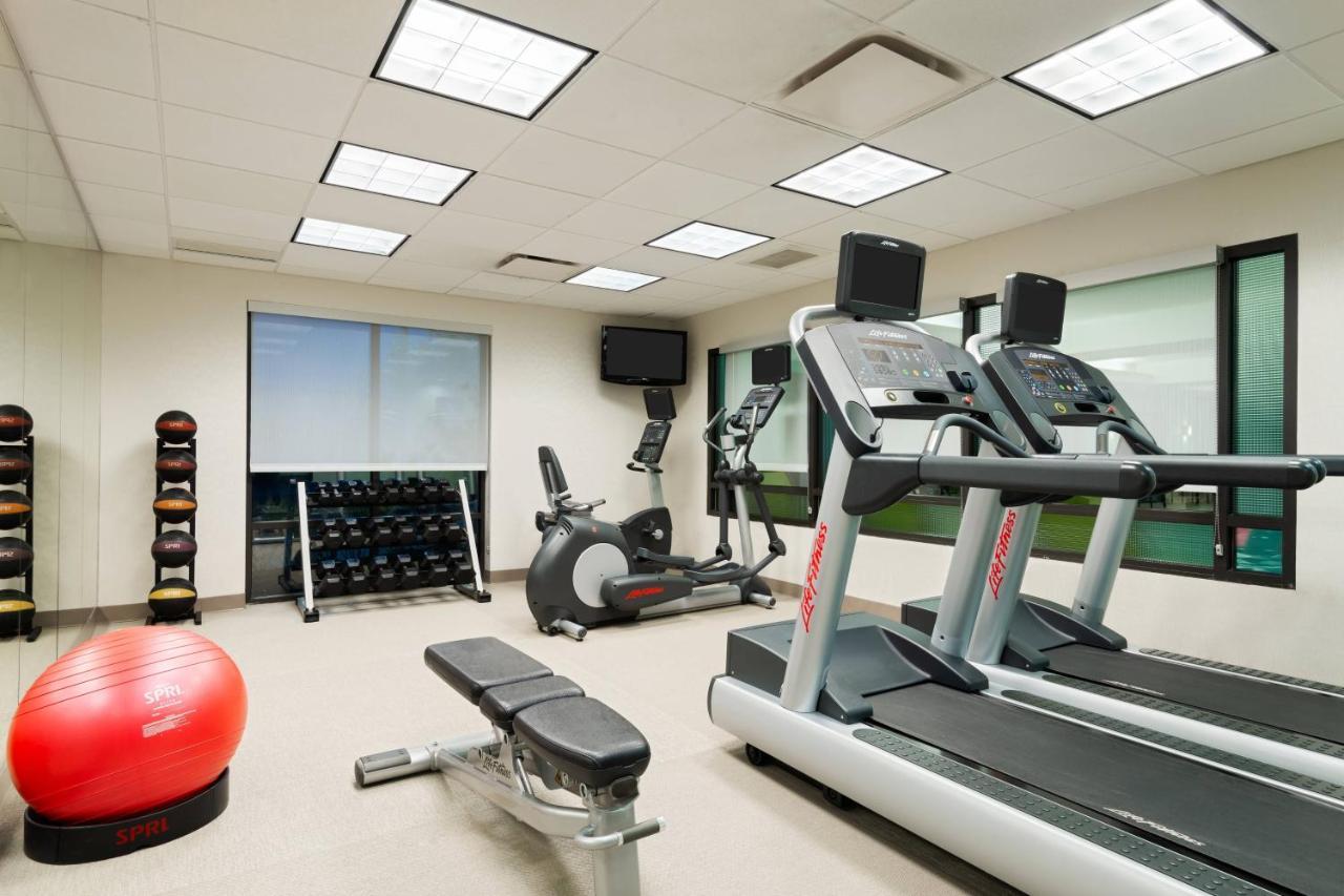 Springhill Suites By Marriott Cleveland Solon Экстерьер фото