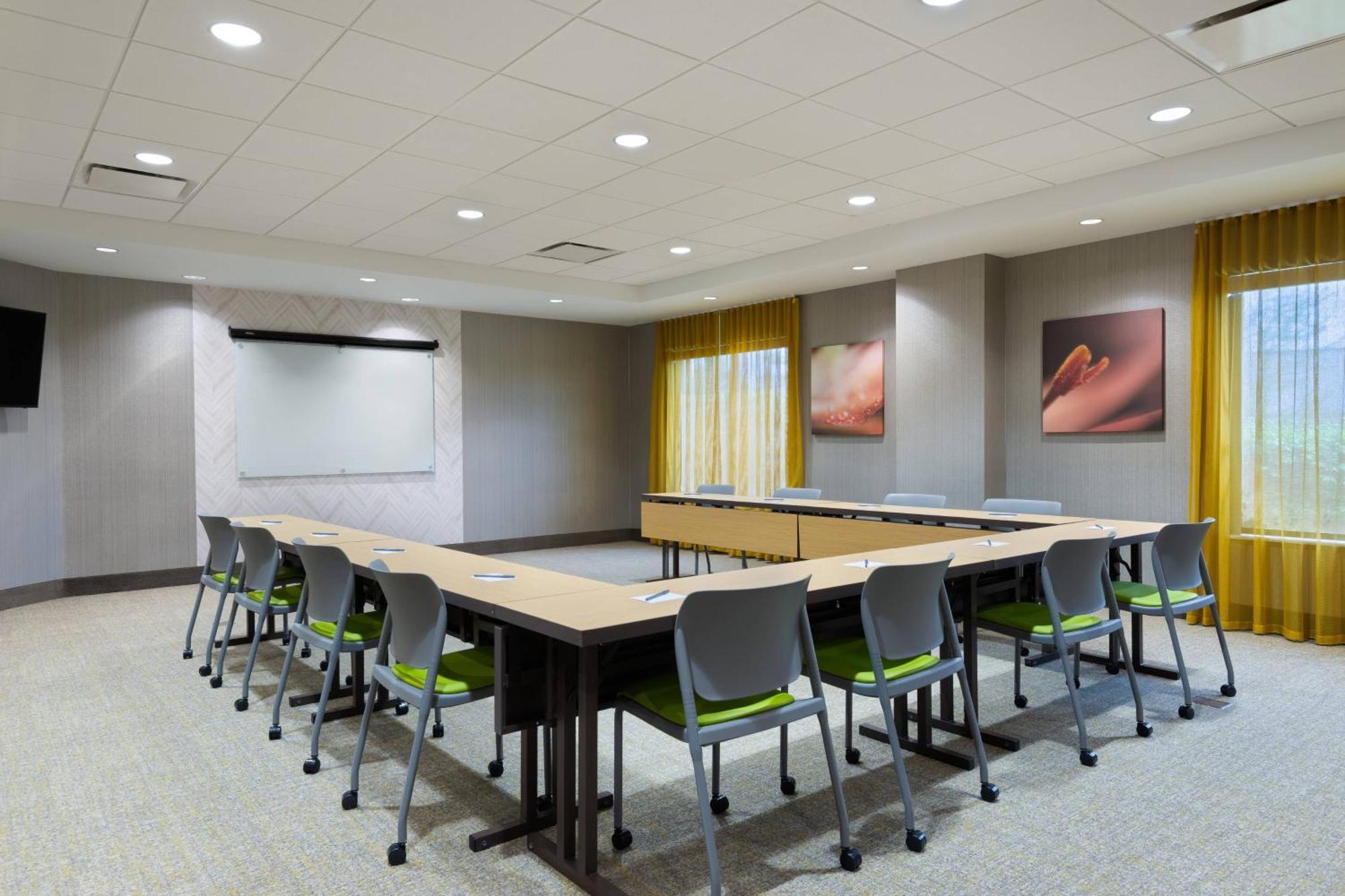 Springhill Suites By Marriott Cleveland Solon Экстерьер фото