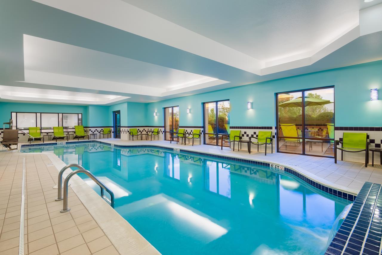 Springhill Suites By Marriott Cleveland Solon Экстерьер фото