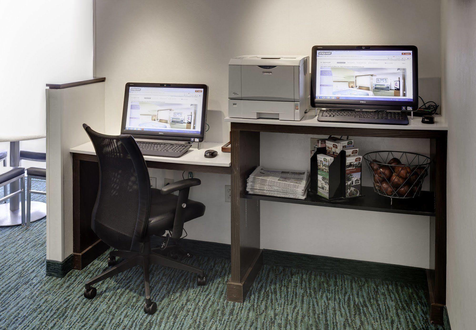 Springhill Suites By Marriott Cleveland Solon Экстерьер фото